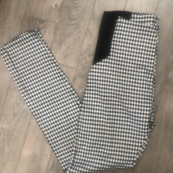 Houndstooth pattern leggings w/side body shapers - Picture 1 of 3